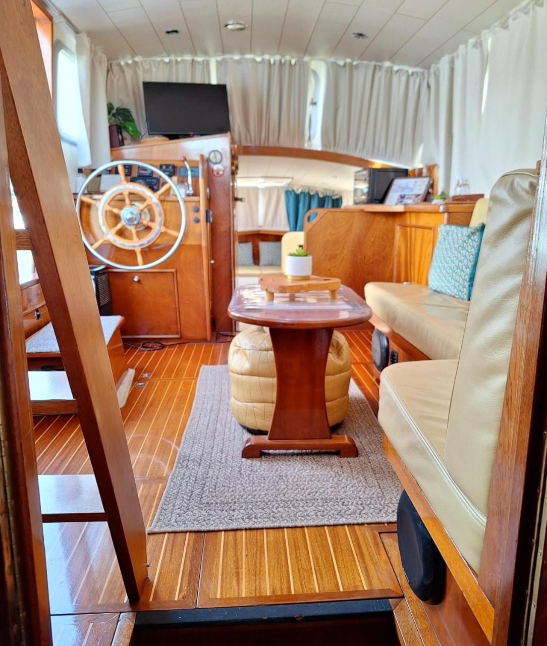 Bateau Le Zimon - Insolite Rouen