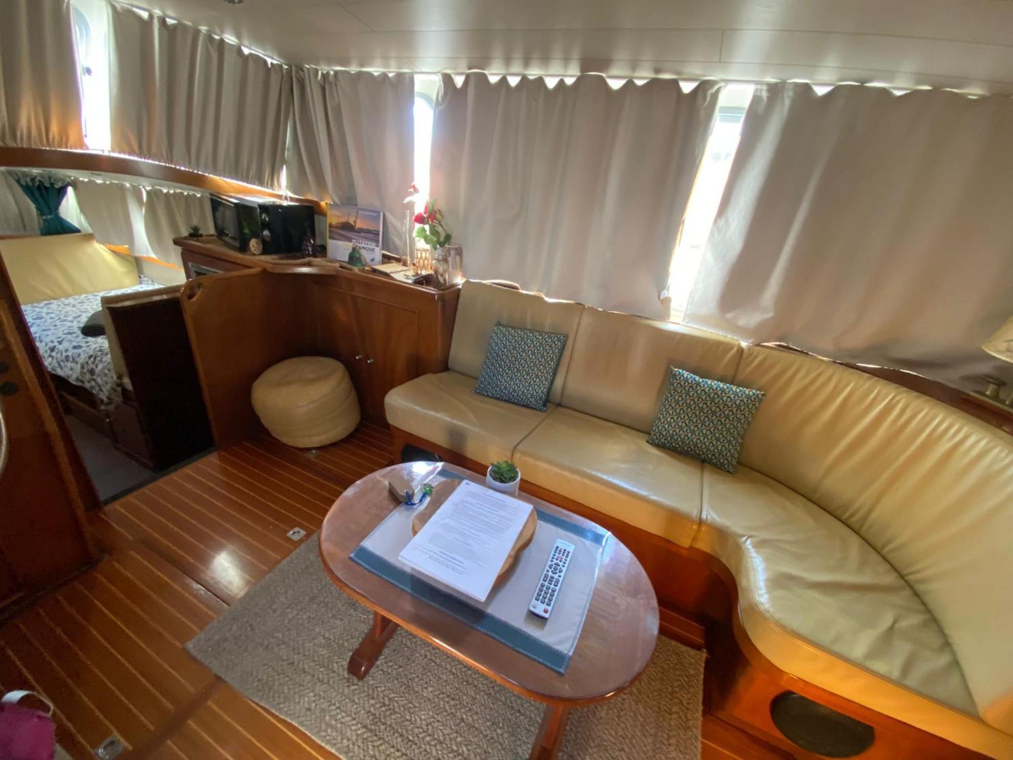 Bateau Le Zimon - Insolite * Rouen